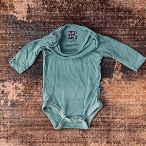 Super Soft Baby Bamboo onesie by Kickee Pants